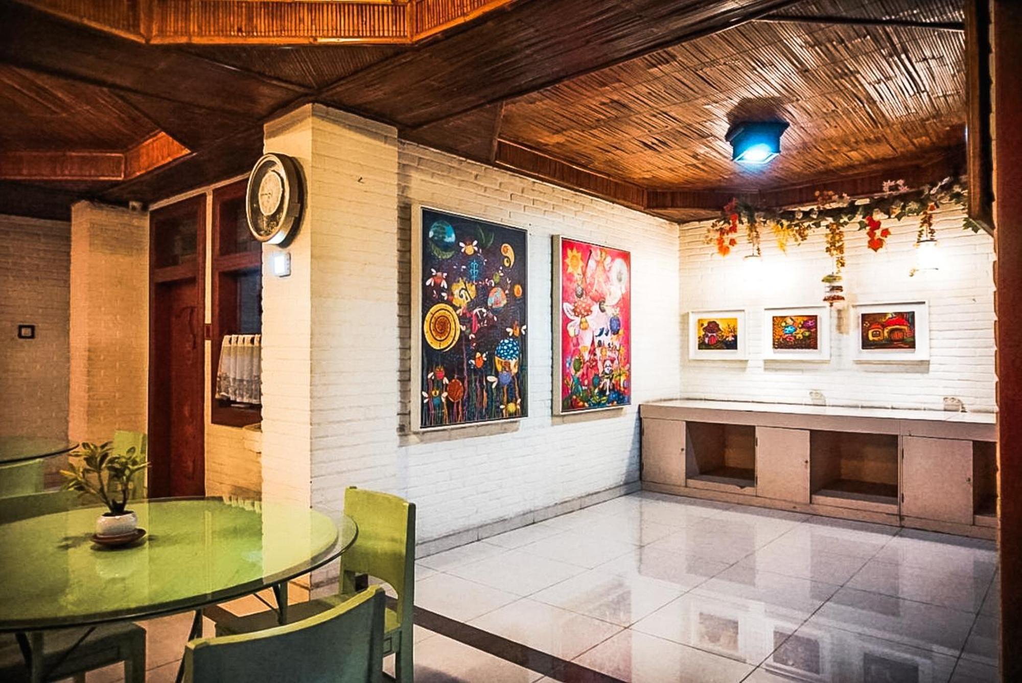 Arys Garden Hotel Yogyakarta Exterior photo